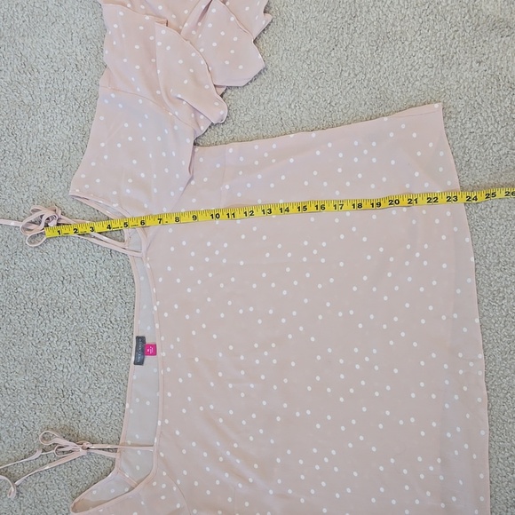 Vince Camuto Cold Shoulder Tiered Sleeve Pink & White Polka Dot Blouse Size XL - Picture 5 of 8